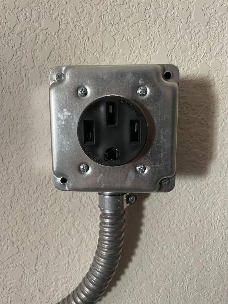 NEMA 14-50 outlet installed for Smart Home Electrical in Crestwood